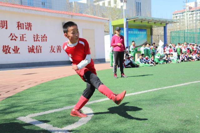 卡里克继续执教训练，备战切尔西之战无下课危机